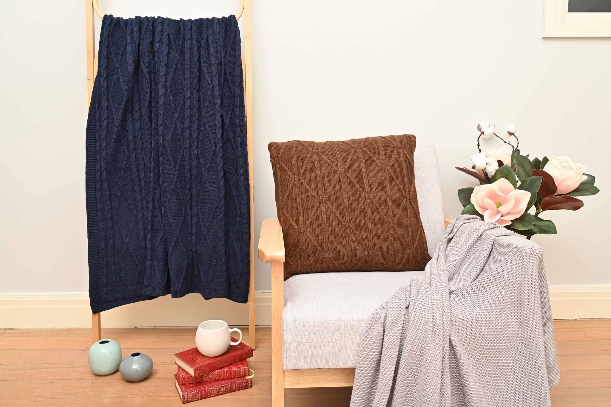 Bamboo Knitted Throw - Image 3