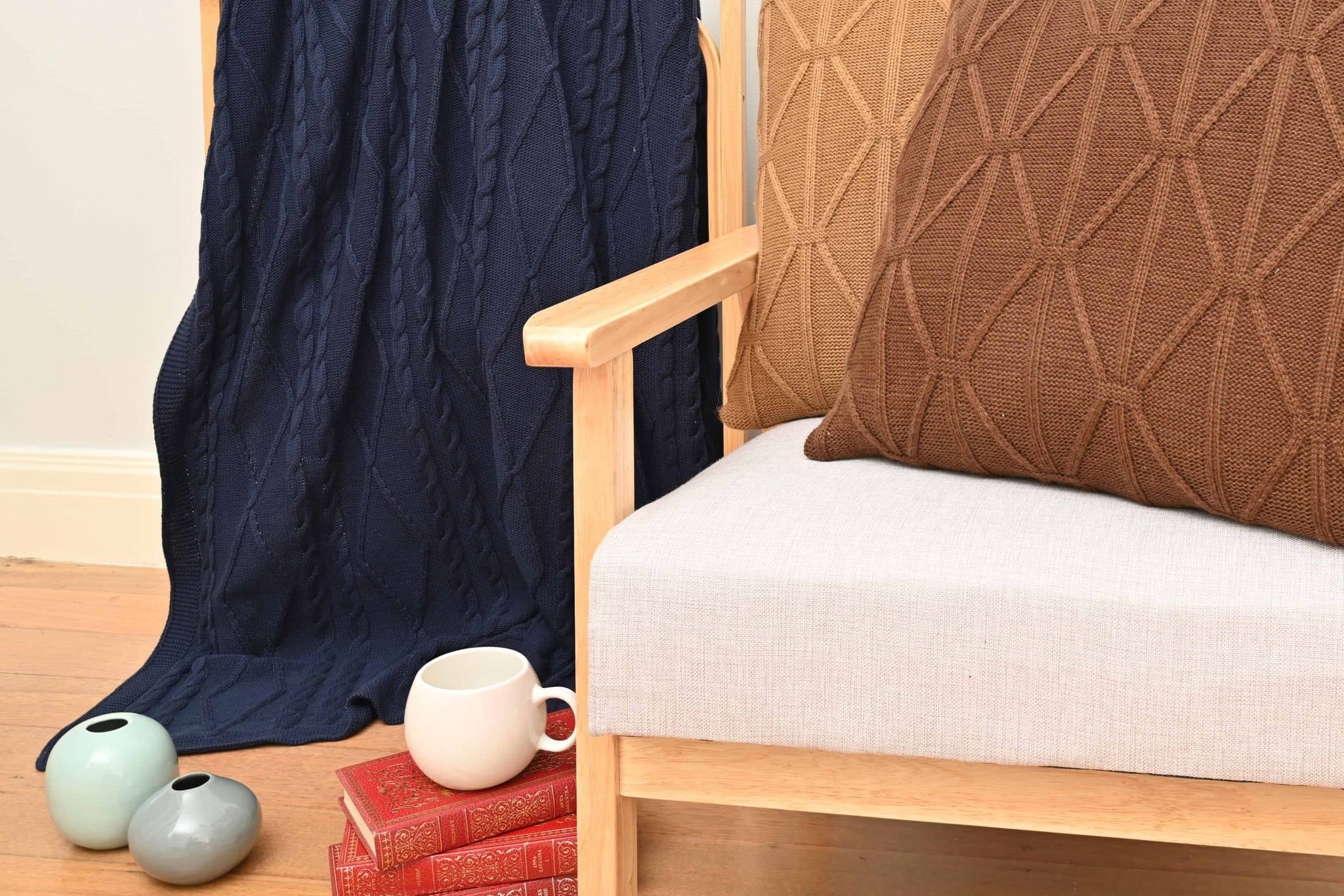 Navy Blue Twisted Diamond Knitted Throw - Image 3