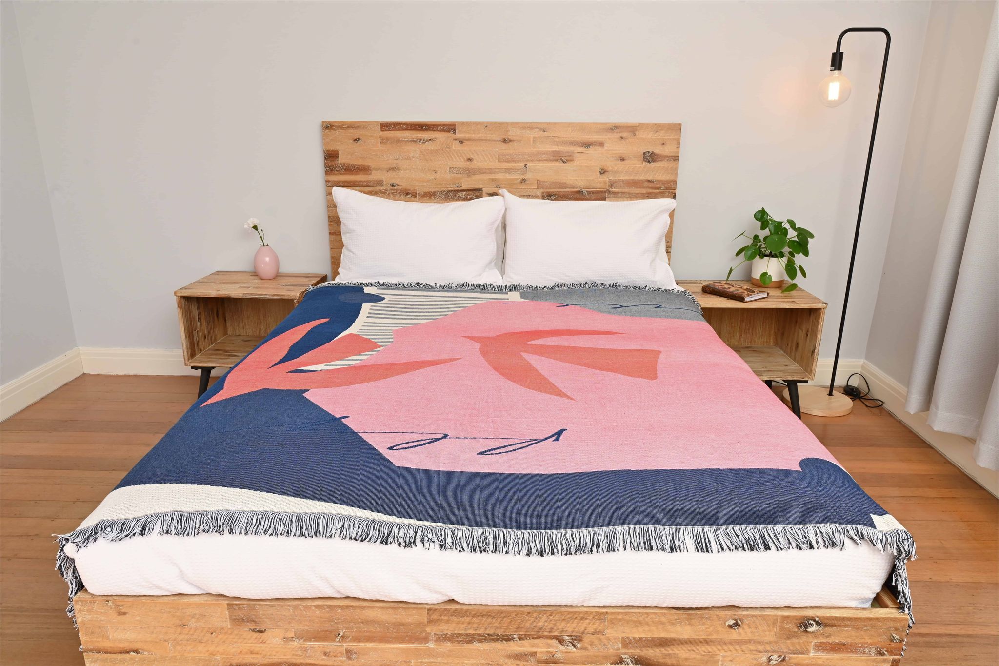 Soaring Geometric Throw Medium Large - Image 3