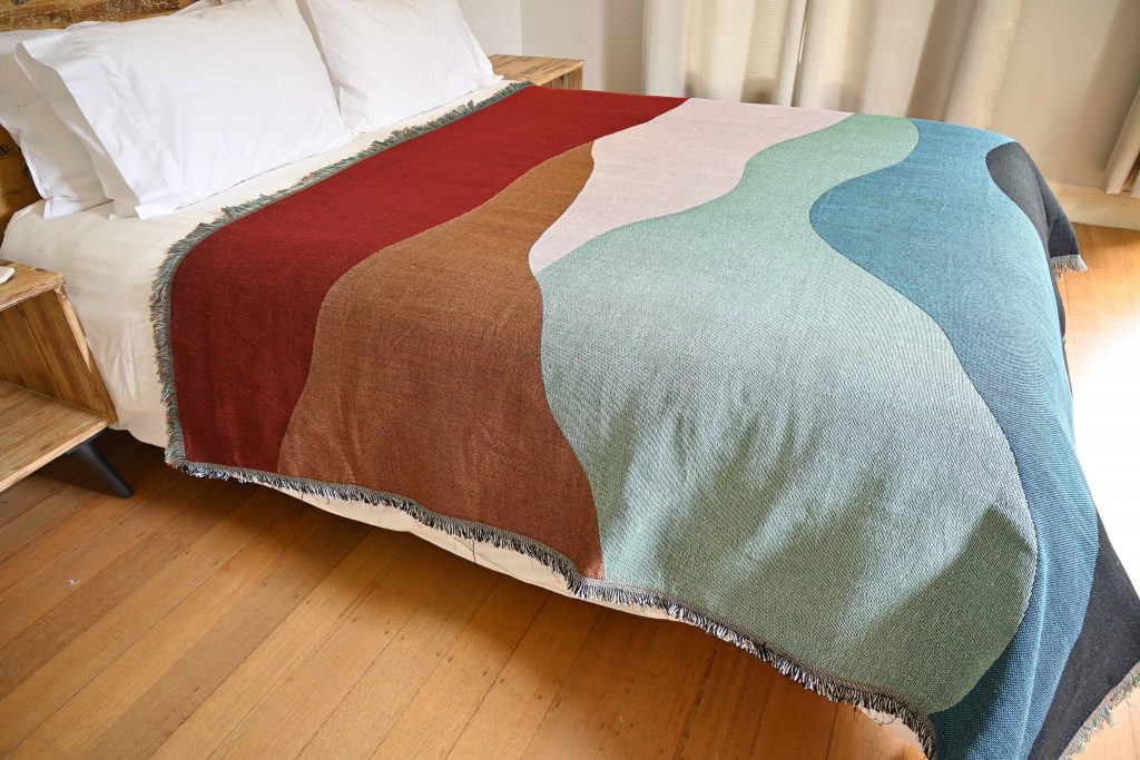 Waves Throw/Picnic Rug Medium Large