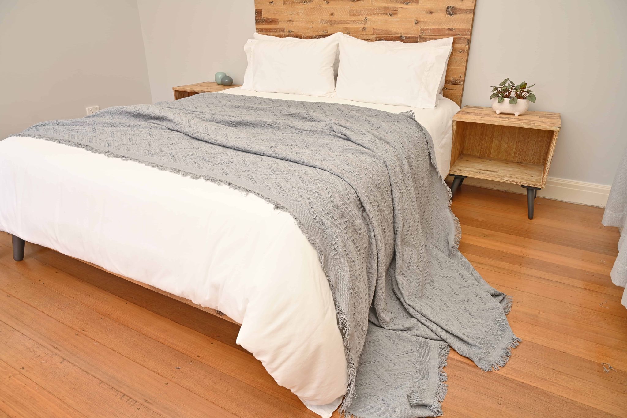 Vintage Style Woven Throw Extra Large Grey - Image 6