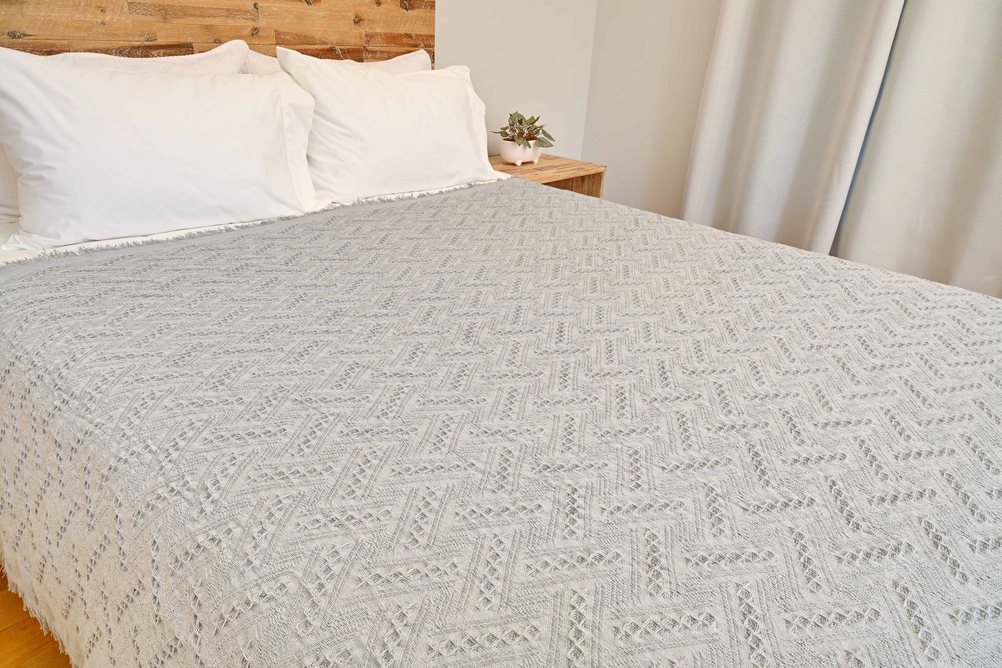 Vintage Style Woven Throw Medium Large Grey - Image 6