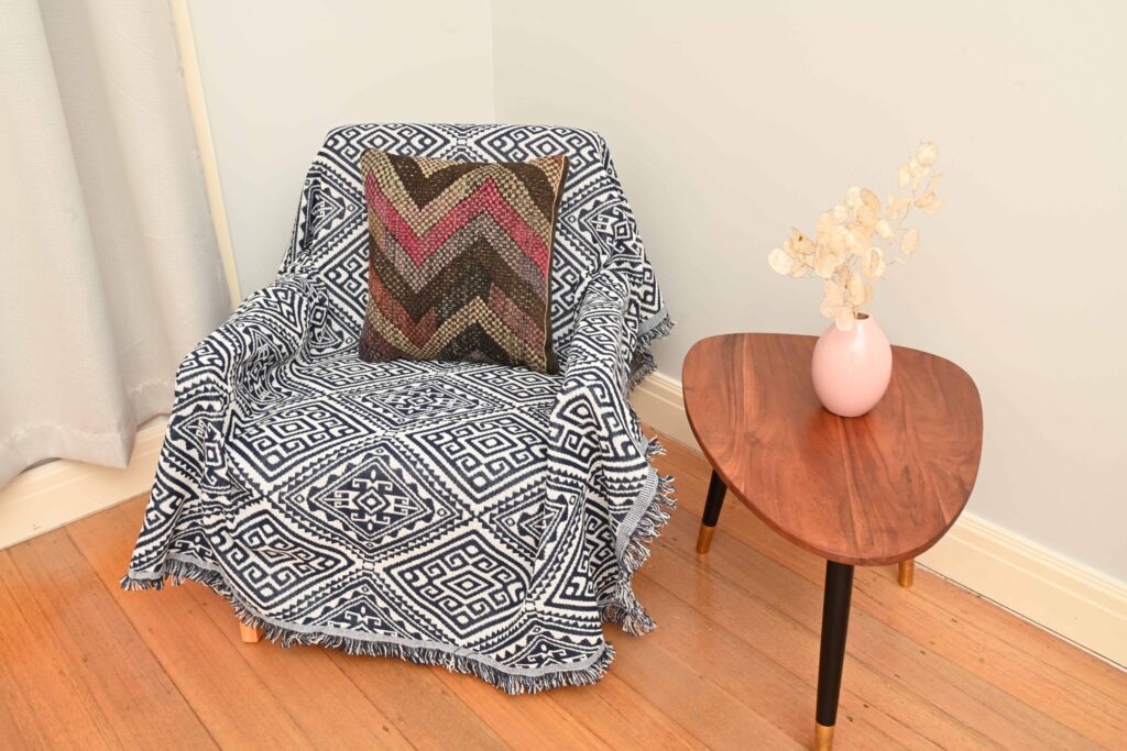 Black & White Patterned Throw/Picnic Rug Small